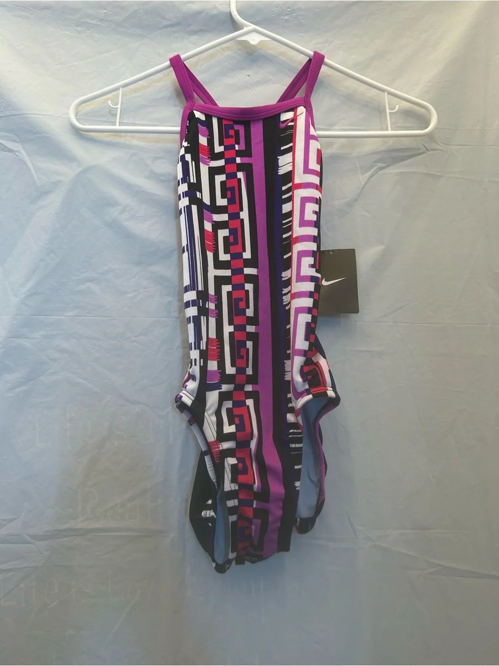 Nike Tess 0060 Girl’s Competitive One Piece Swimsuit Purple/White/Black Sz 8/24